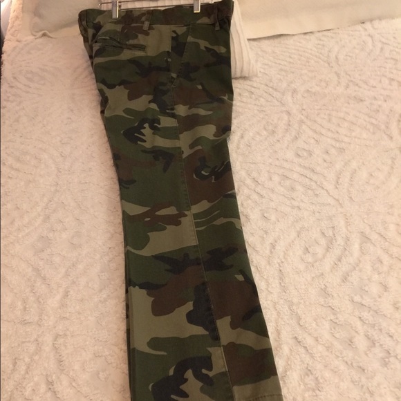 Jeans - Picture 2 of 5